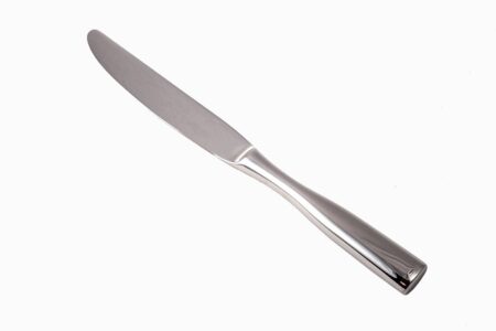 Fra japansk damaskusstål til keramiske knive: De nyeste tendenser inden for knivblokke og knivsæt