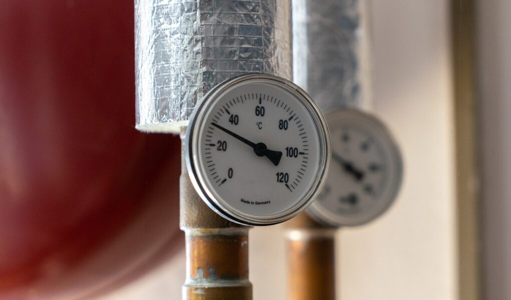 Varmepumper og indeklima: Sådan forbedrer du dit hjem